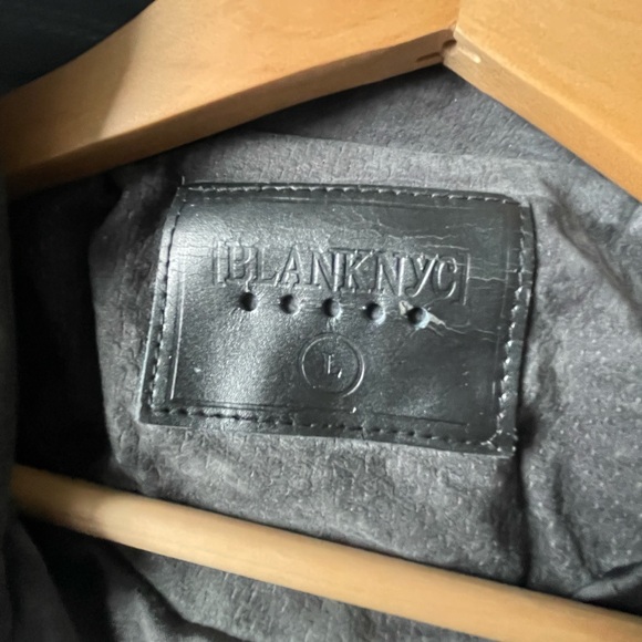 Blank NYC gray suede jacket, size large - Picture 5 of 8